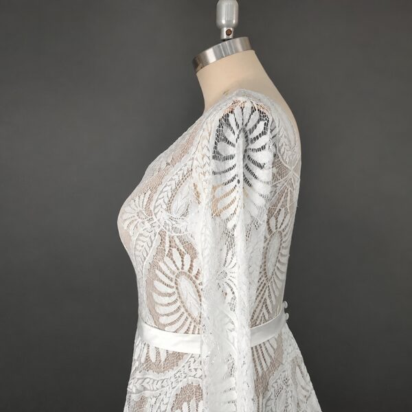 photo_1790338626_3953 Wild Coast Lace Wedding Dress
